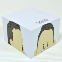캐릭터 얼굴 인쇄 큐브형 포스트잇 (70*75mm) 500매_크리에이티브통 | 큐브형 메모지(단색인쇄) 제작