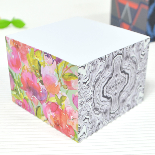 큐브형 점착메모지 큐브형 메모지(칼라인쇄) 플라워 일러스트 인쇄 큐브형 포스트잇 (70*75mm) 500매 상품 사진